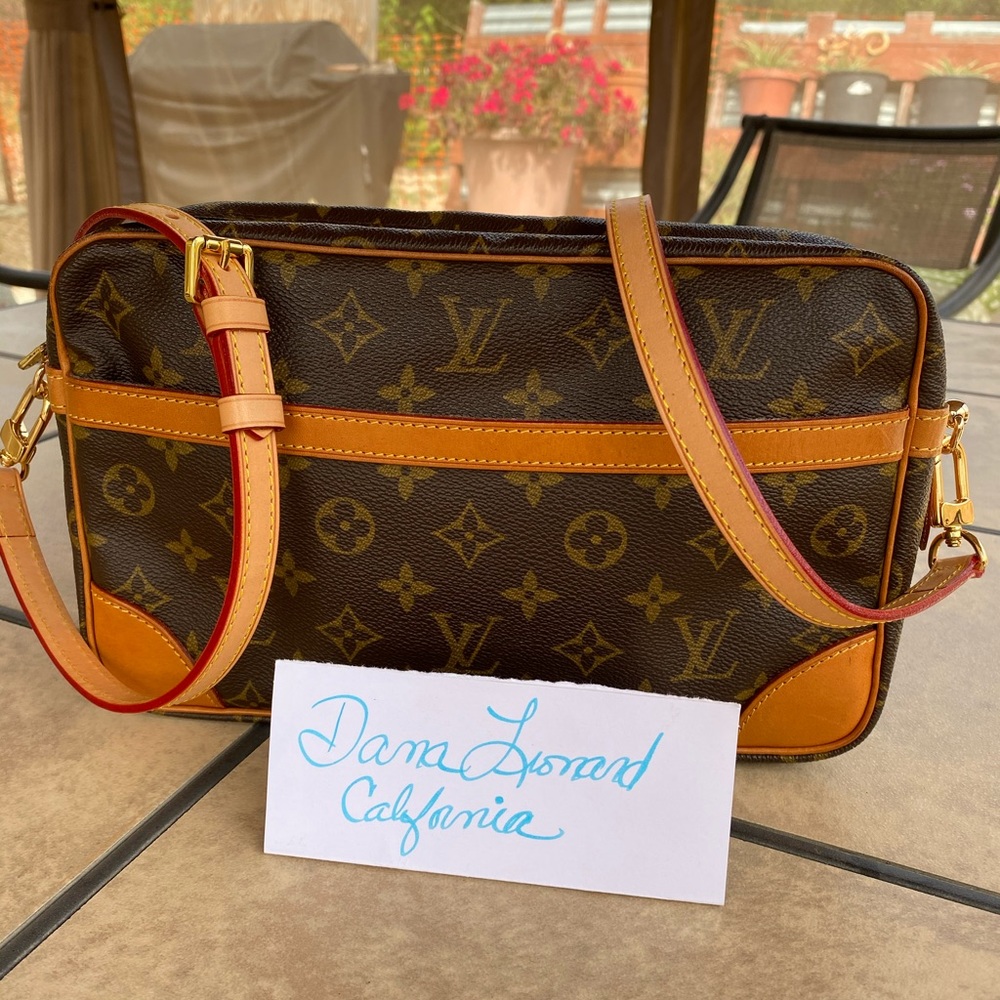 Louis Vuitton Compiegne 28 Crossbody